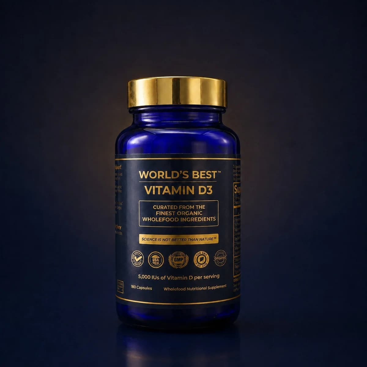 Blå glassflaske med gullkork og svart etikett med gullskrift: World's Best Vitamin D3, mot mørkeblå bakgrunn